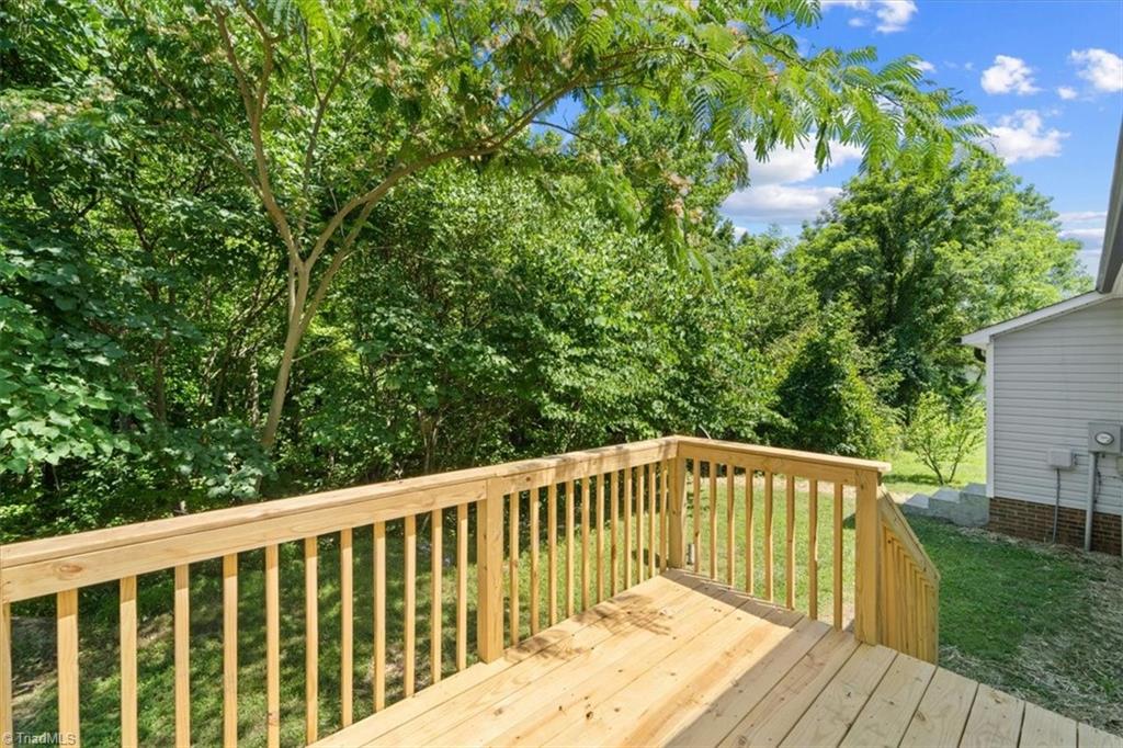 2606 Ralph Johns Street