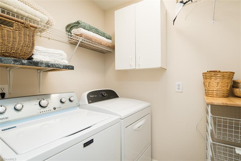 920 Golf House Road E