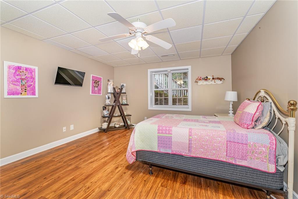 400 Lagerfield Court