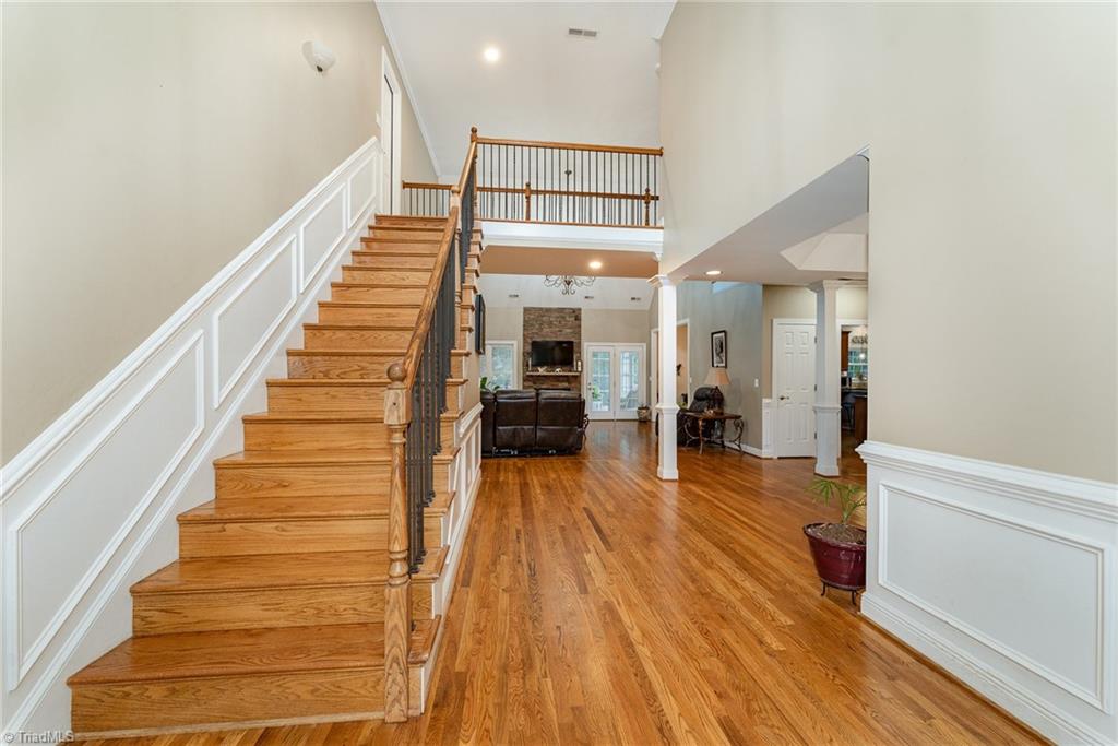 400 Lagerfield Court