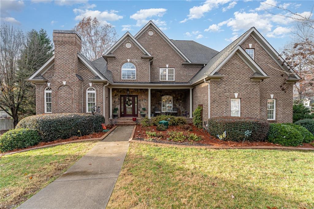 400 Lagerfield Court