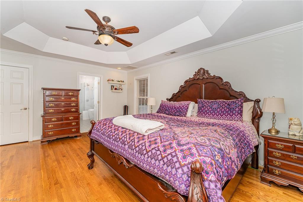 400 Lagerfield Court