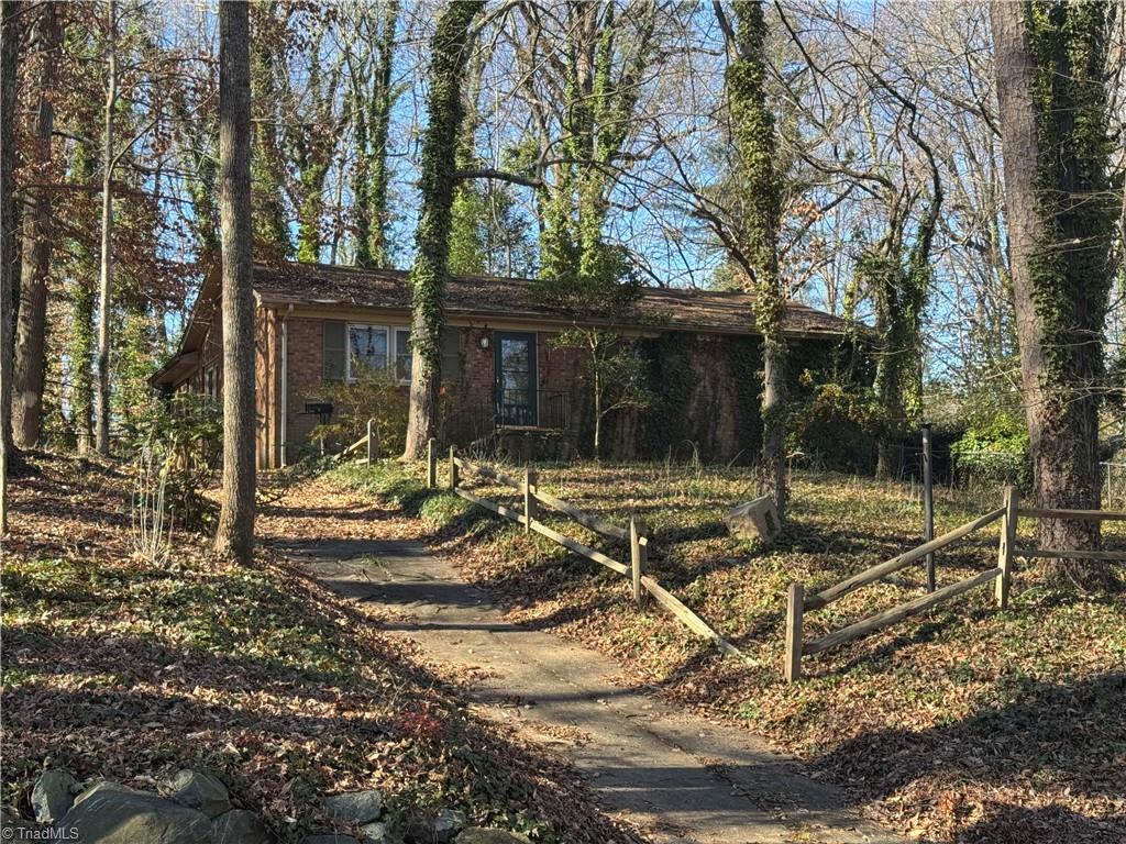 516 Willowbrook Drive