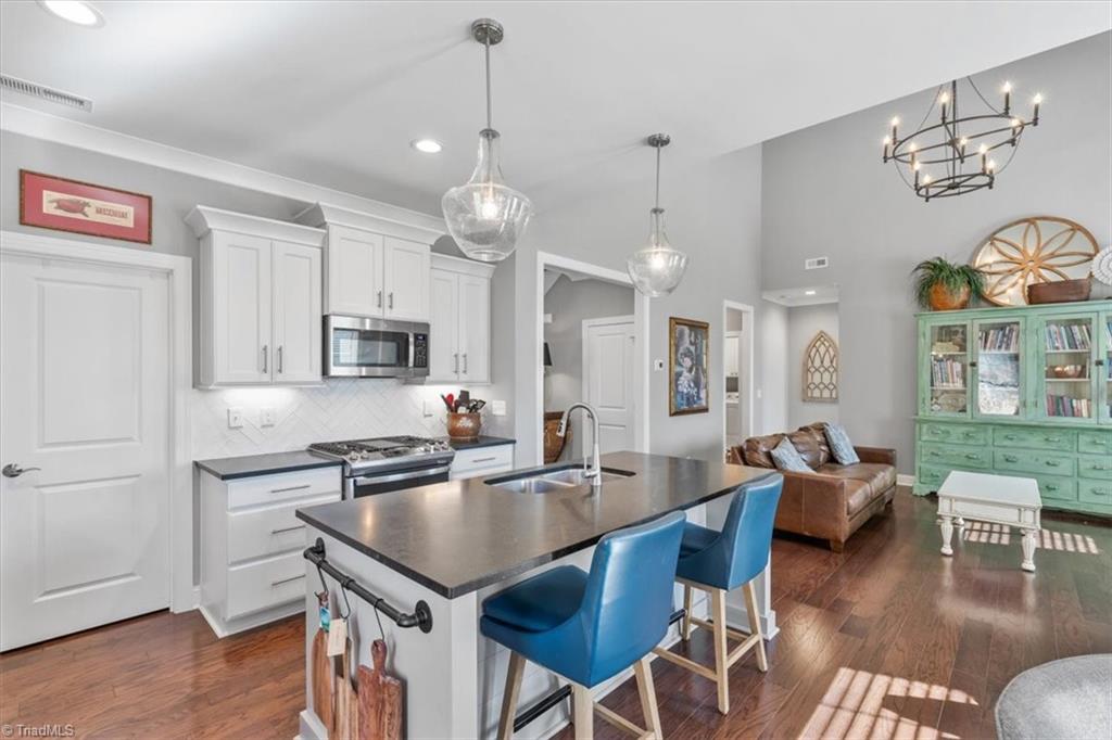 3908 Wynne Brook Court