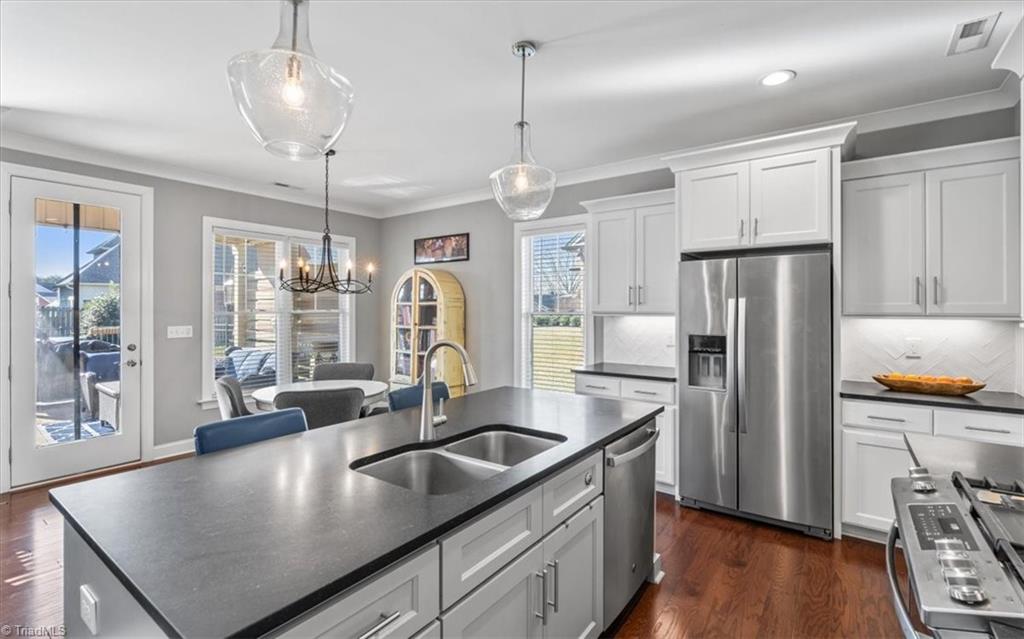 3908 Wynne Brook Court