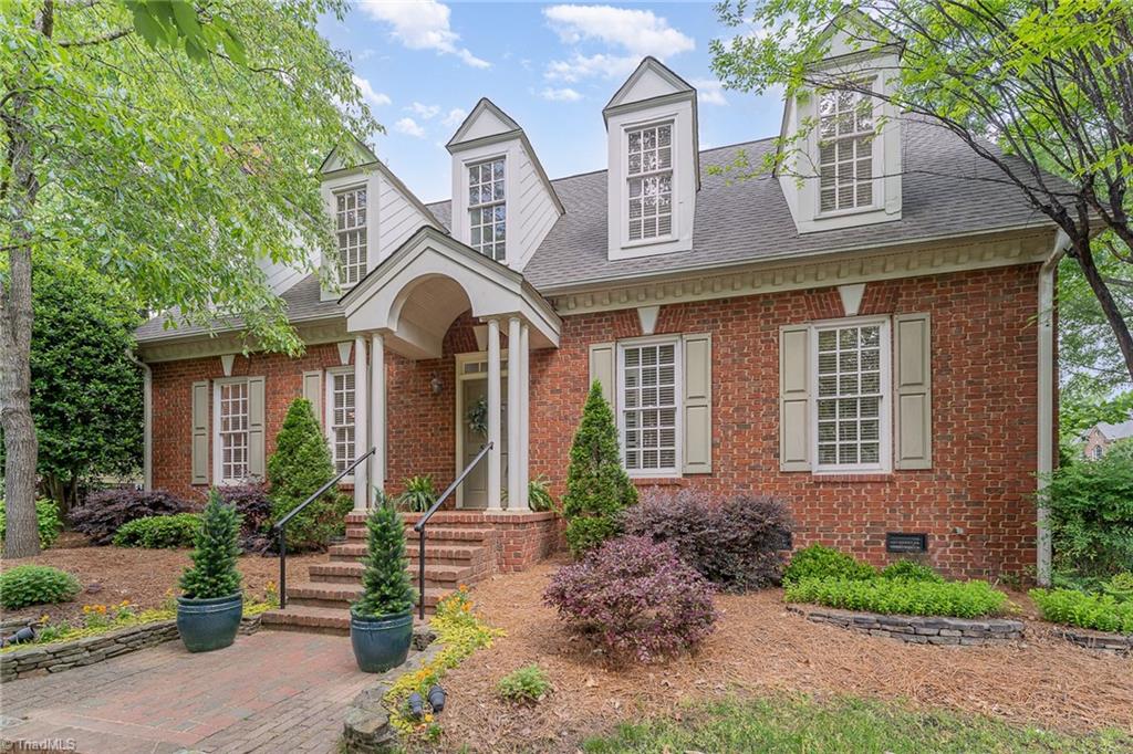 515 Daybreak Square N