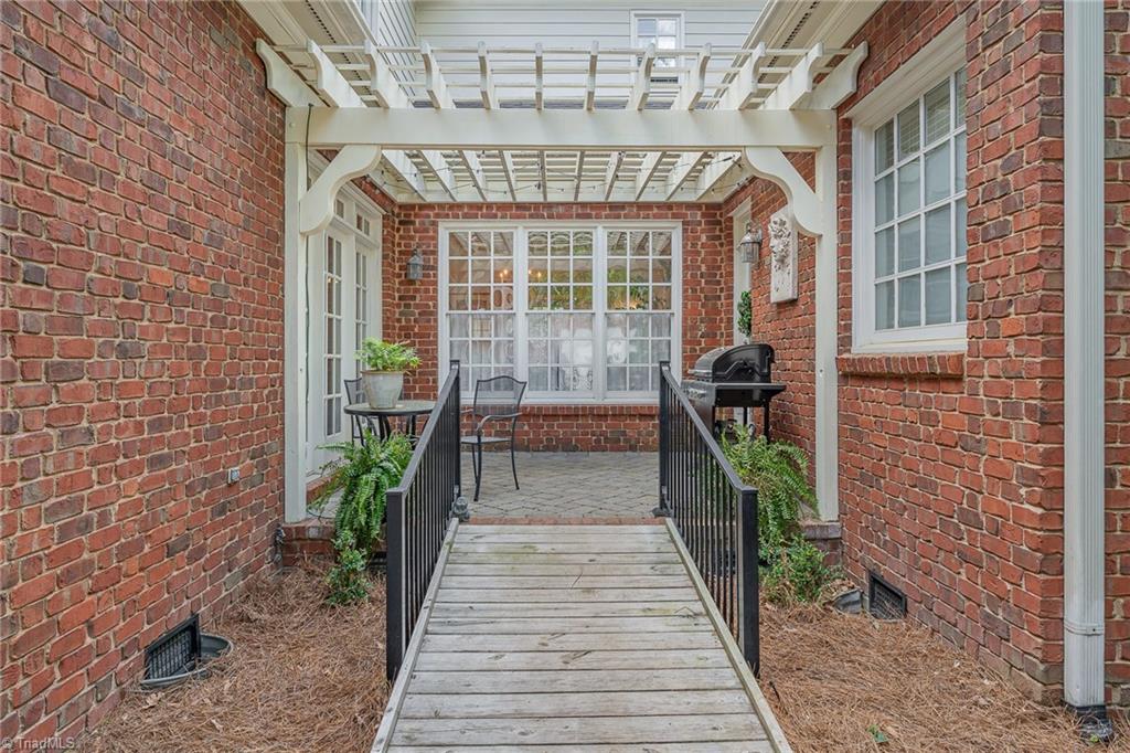 515 Daybreak Square N