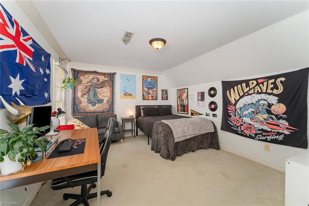 515 Daybreak Square N