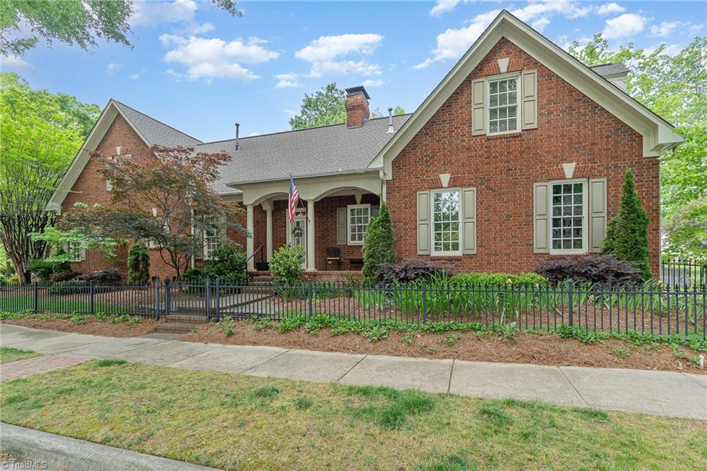 515 Daybreak Square N