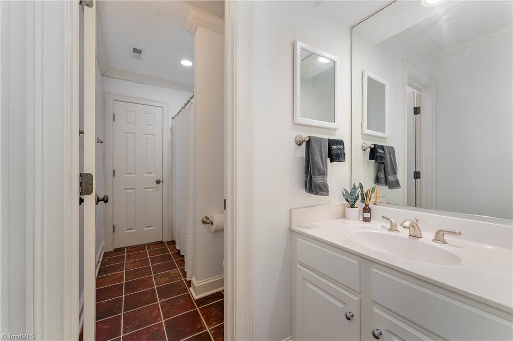 515 Daybreak Square N