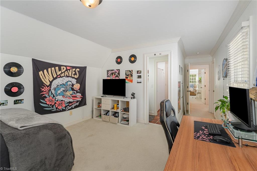 515 Daybreak Square N