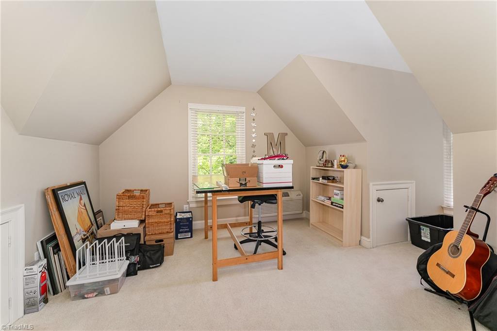 515 Daybreak Square N