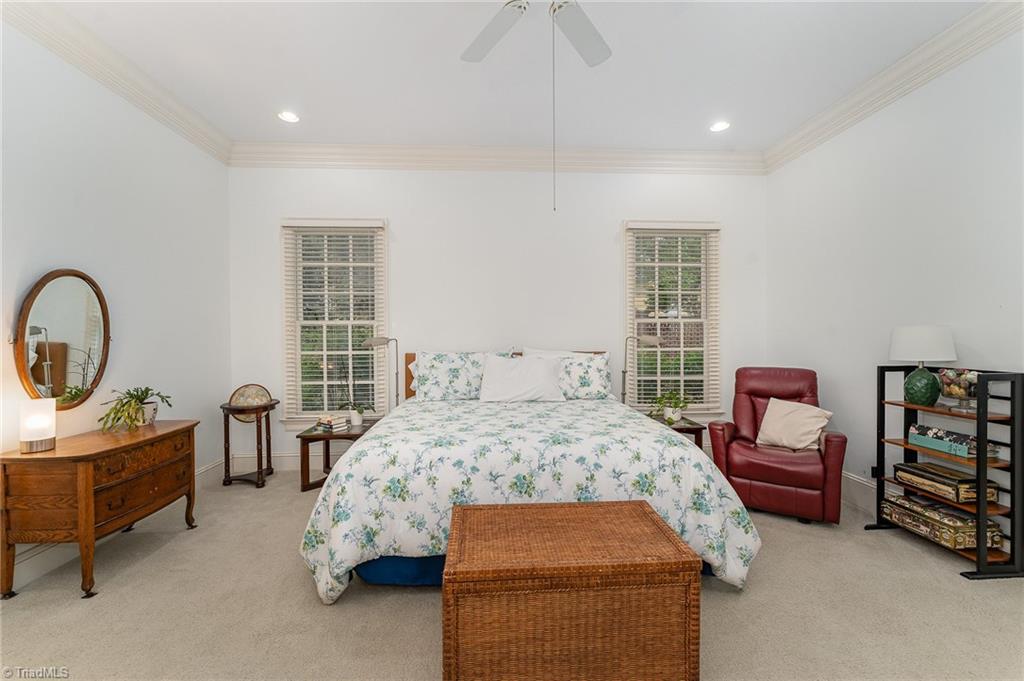 515 Daybreak Square N