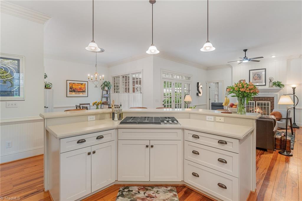 515 Daybreak Square N