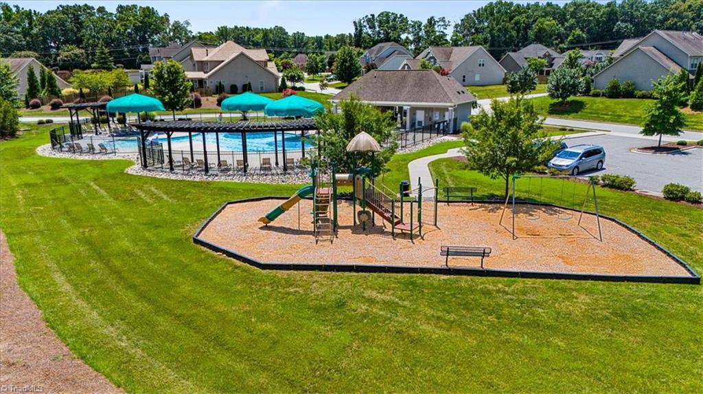 802 Blue Moon Court