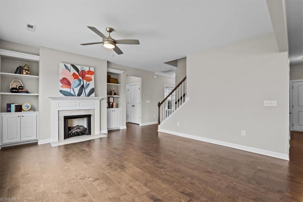 802 Blue Moon Court