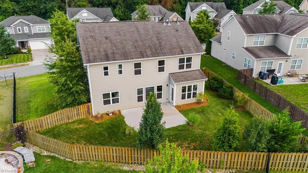 802 Blue Moon Court