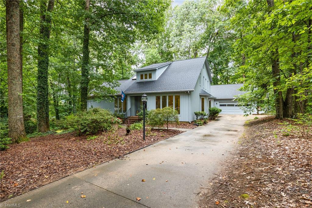 1215 Foxfire Drive, Greensboro