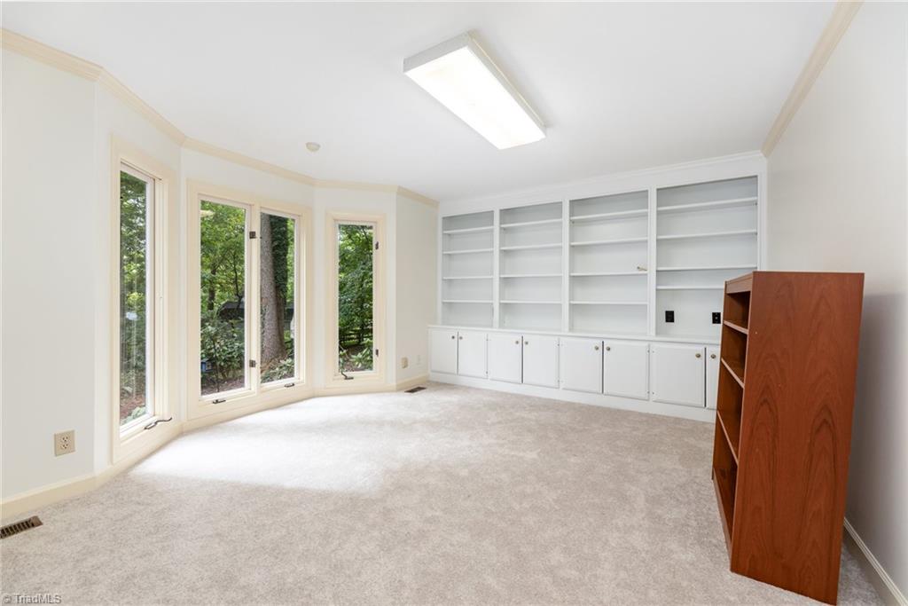 1215 Foxfire Drive, Greensboro