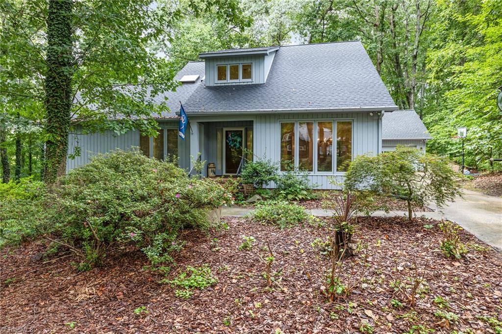 1215 Foxfire Drive, Greensboro