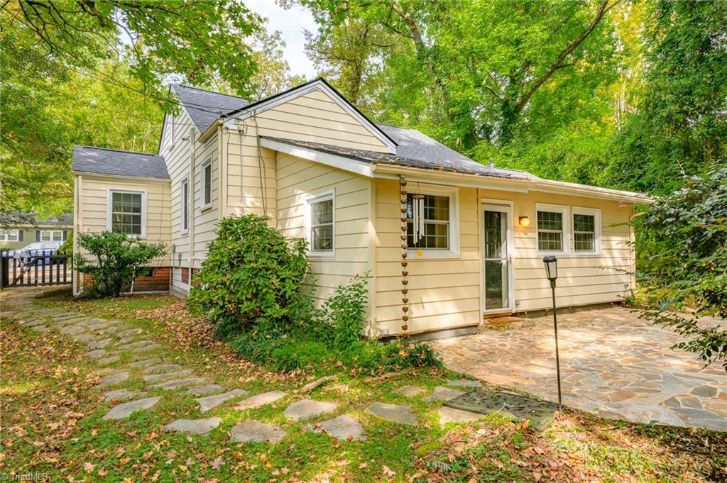 2410 Princess Ann Street