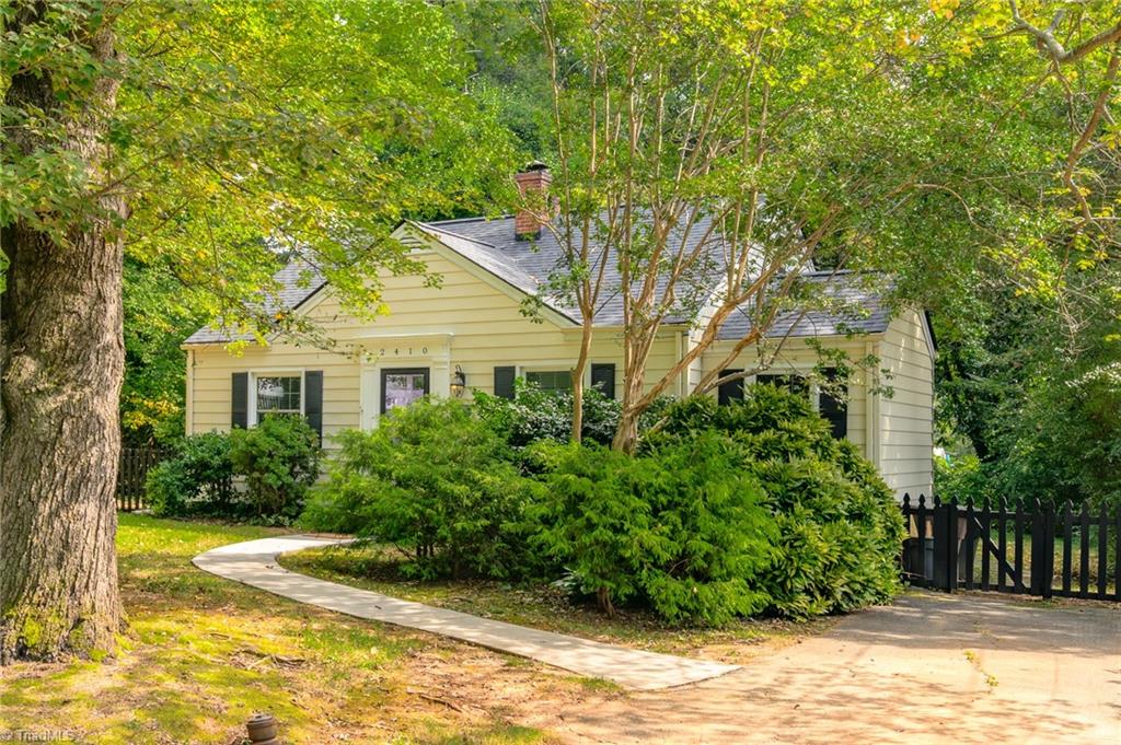 2410 Princess Ann Street