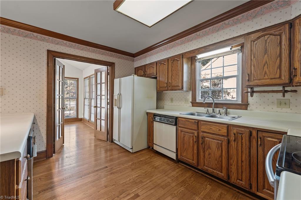 3502 Crosstimbers Drive