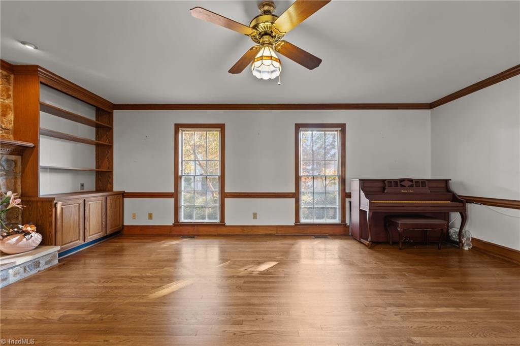 3502 Crosstimbers Drive