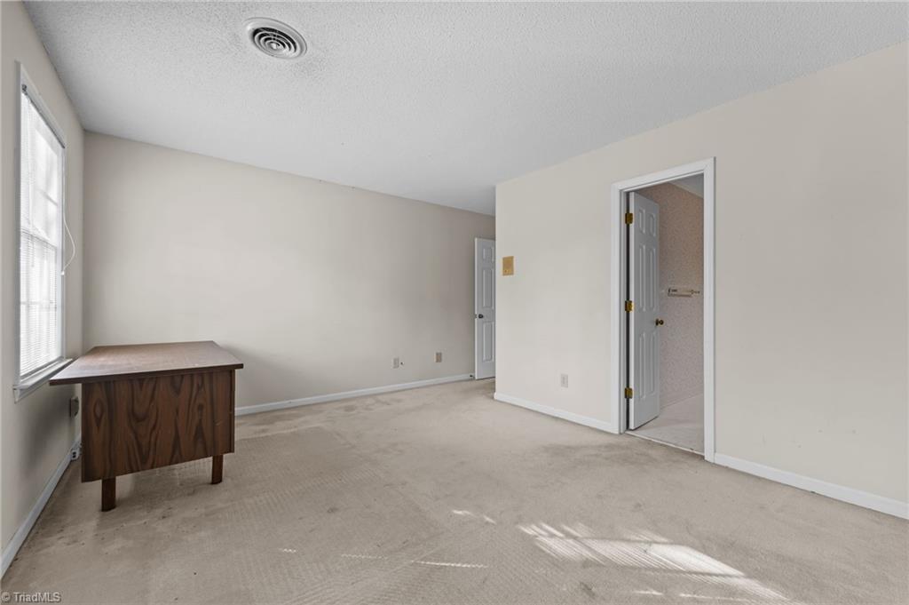 3502 Crosstimbers Drive