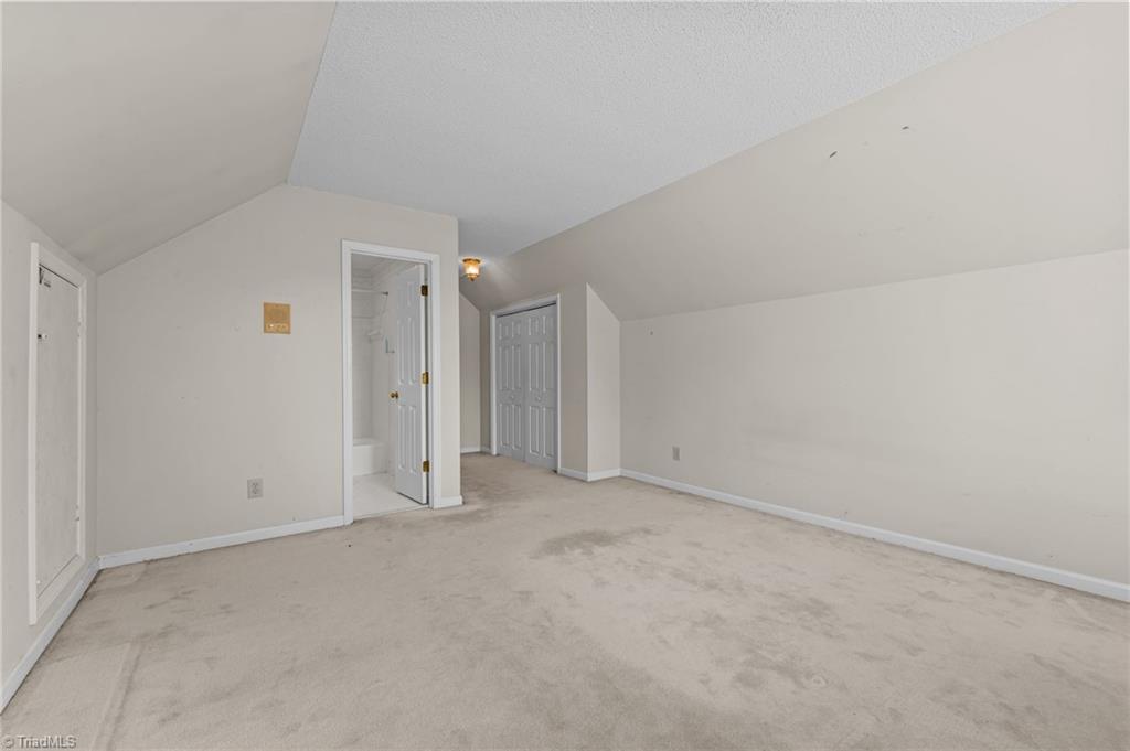 3502 Crosstimbers Drive