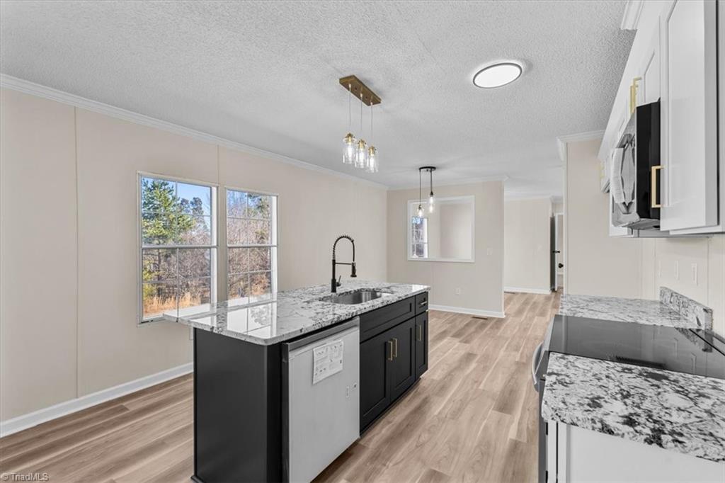 5489 Hitching Post Drive