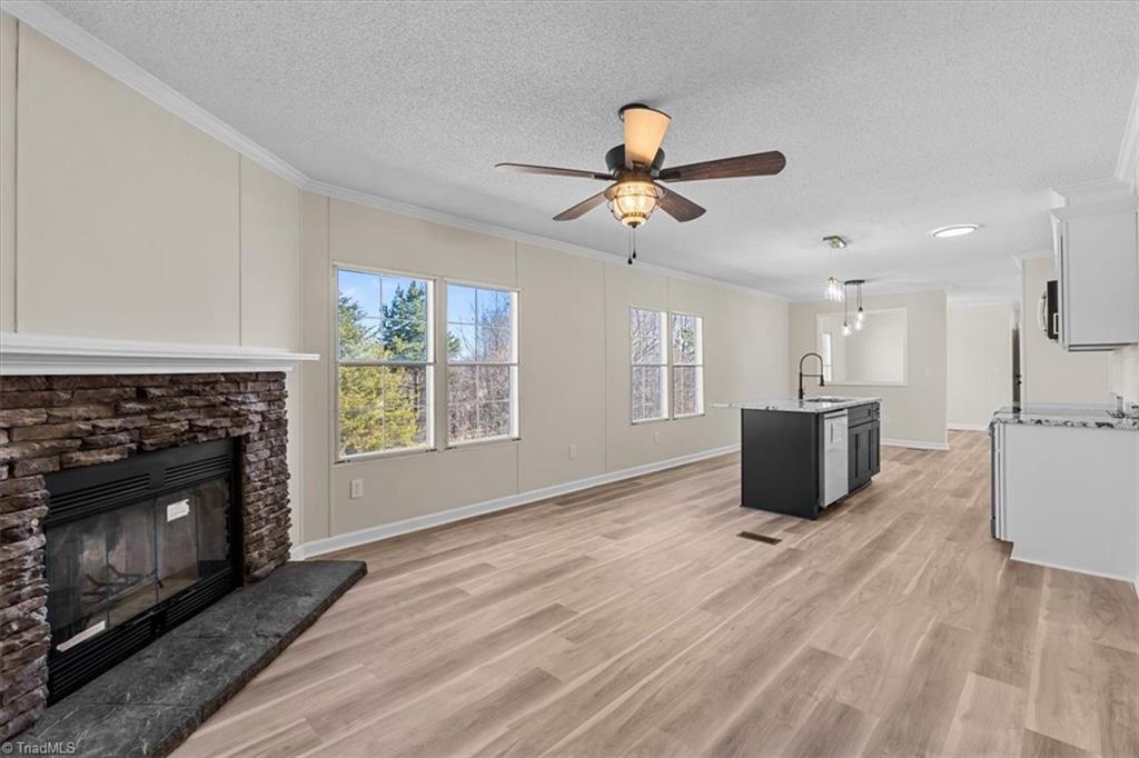 5489 Hitching Post Drive