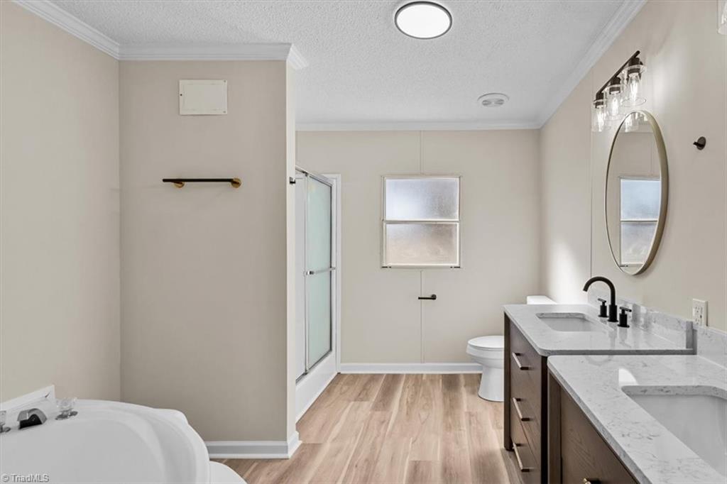 5489 Hitching Post Drive