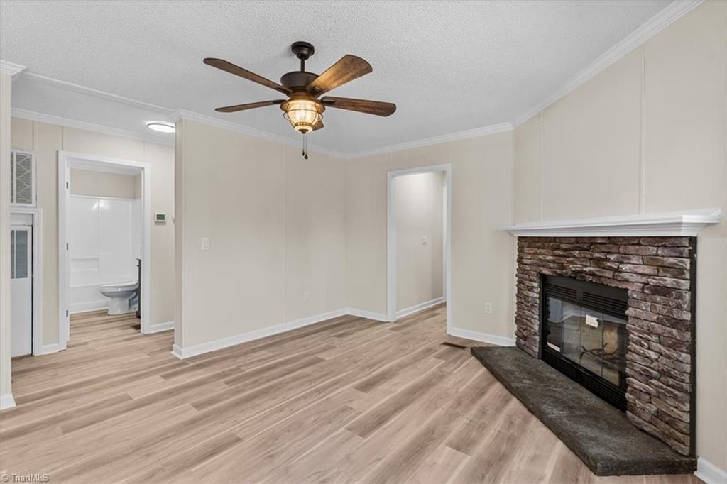 5489 Hitching Post Drive