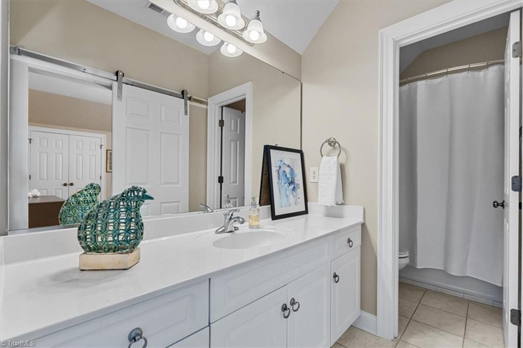 5027 Warm Springs Point