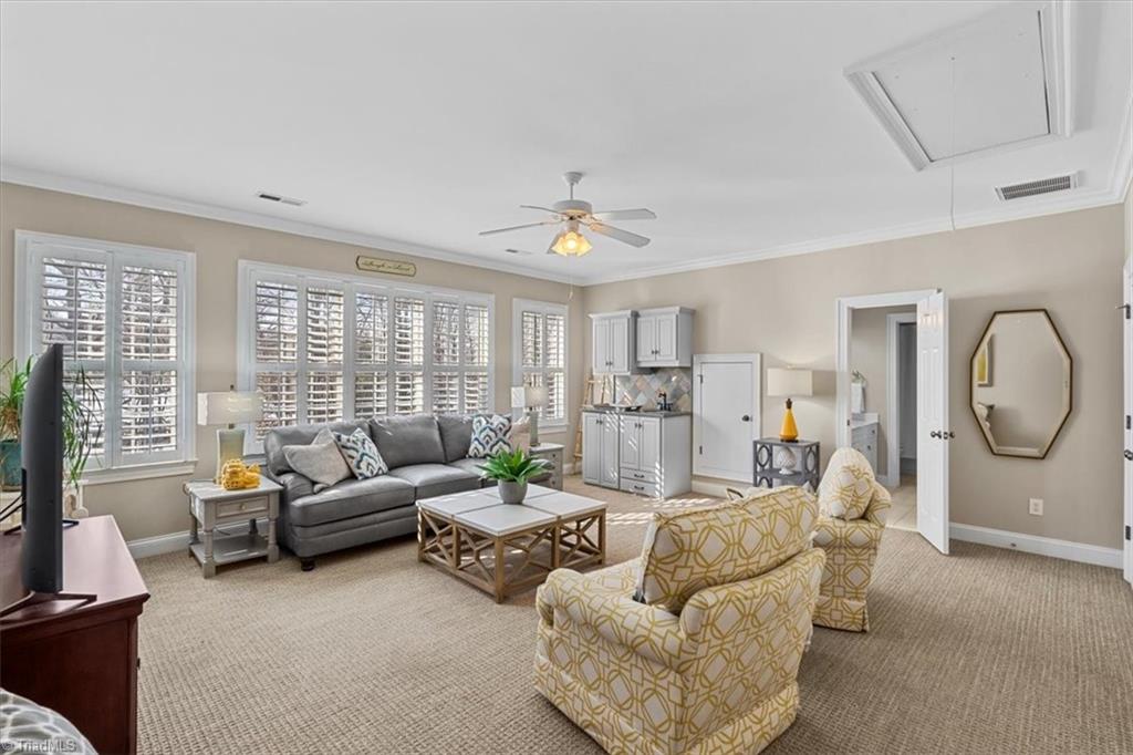 5027 Warm Springs Point