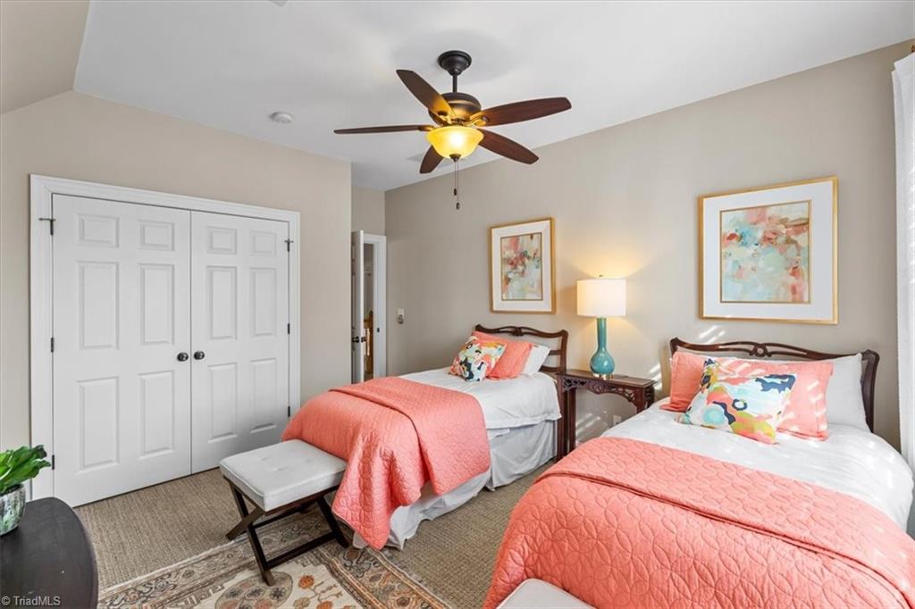 5027 Warm Springs Point