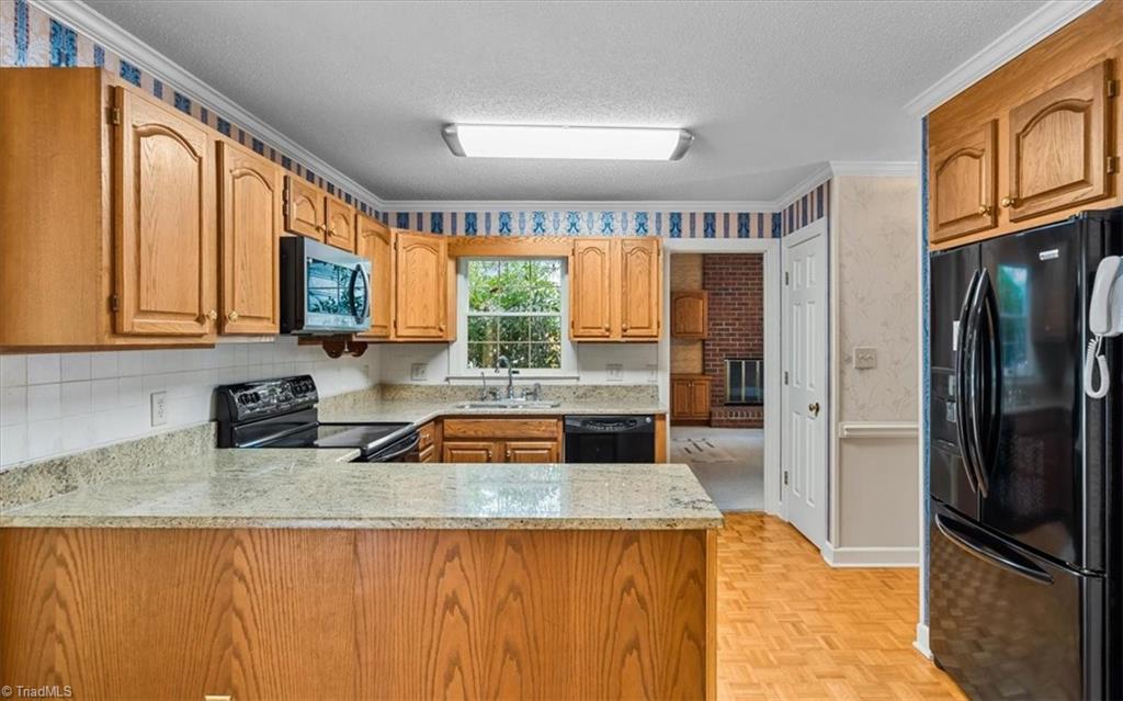 1616 Heathcliff Road