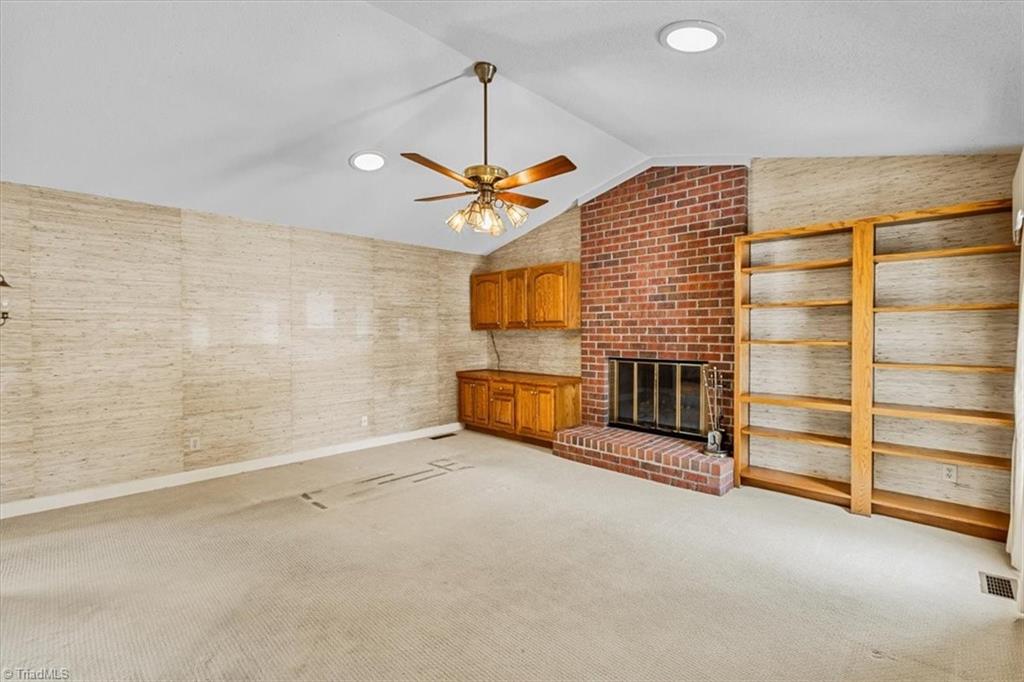 1616 Heathcliff Road