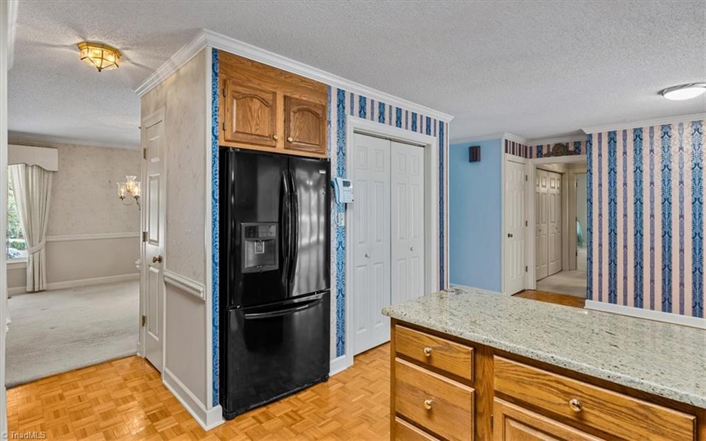 1616 Heathcliff Road