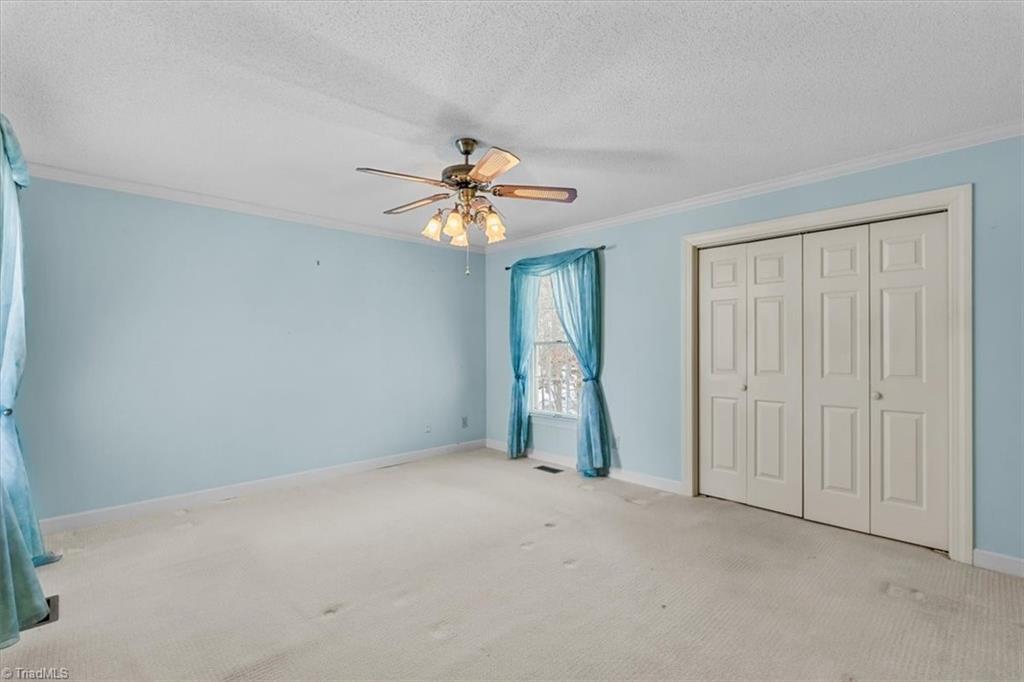 1616 Heathcliff Road