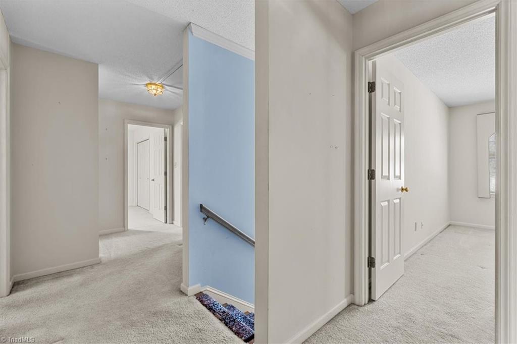 1616 Heathcliff Road