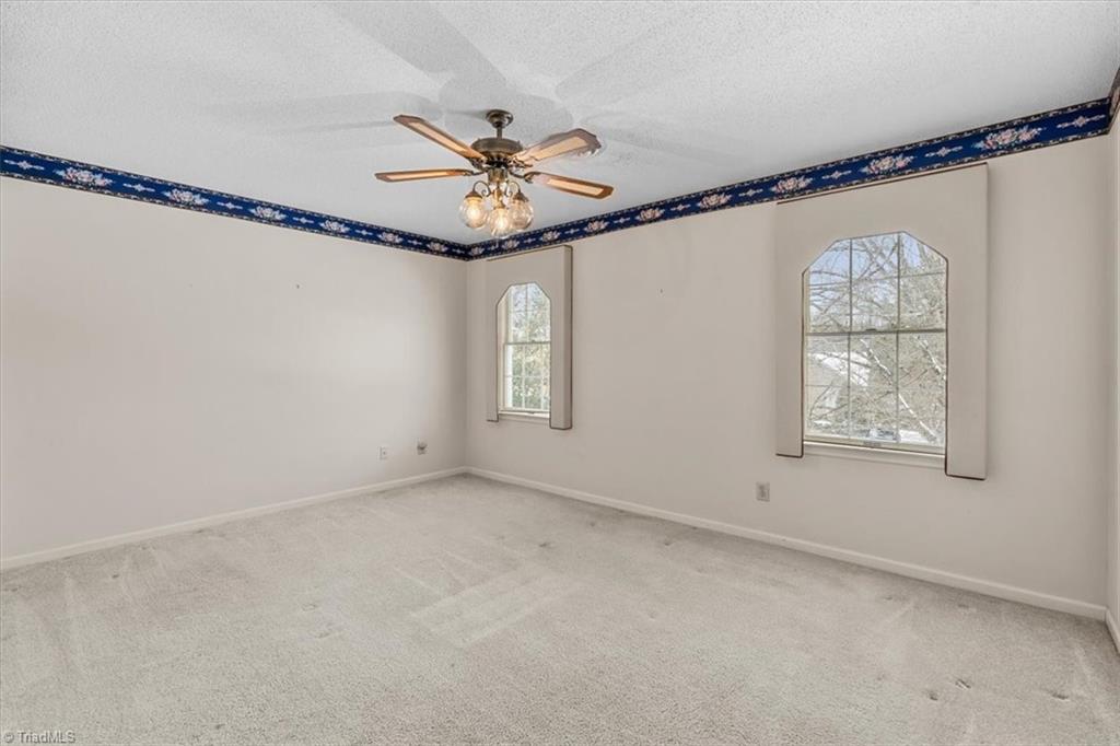 1616 Heathcliff Road