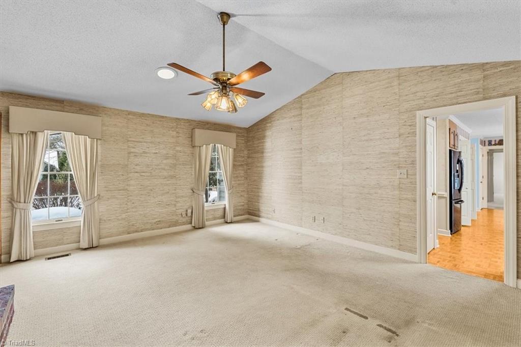 1616 Heathcliff Road