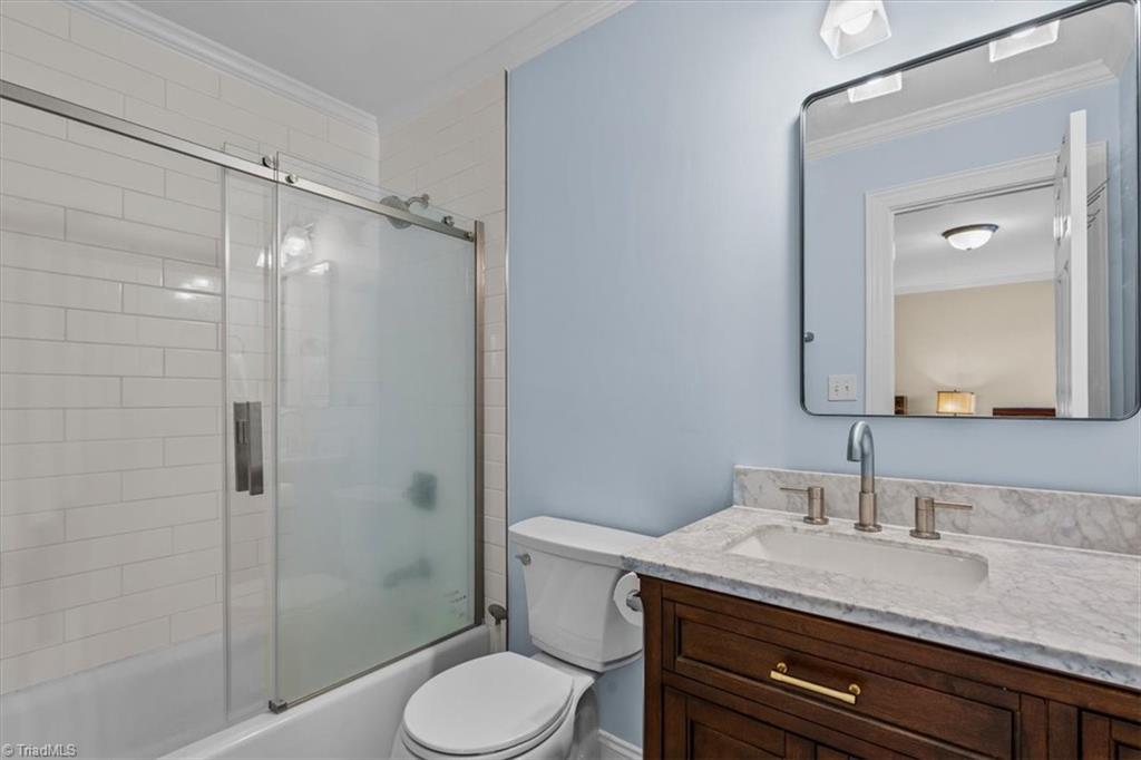 4102 Westmount Drive