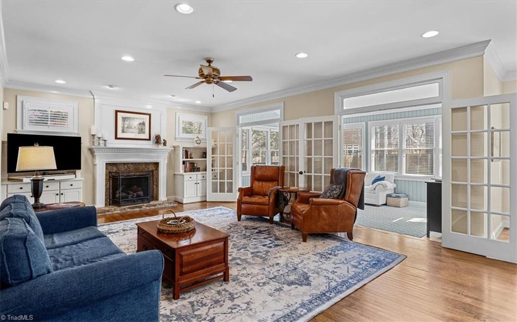 4102 Westmount Drive