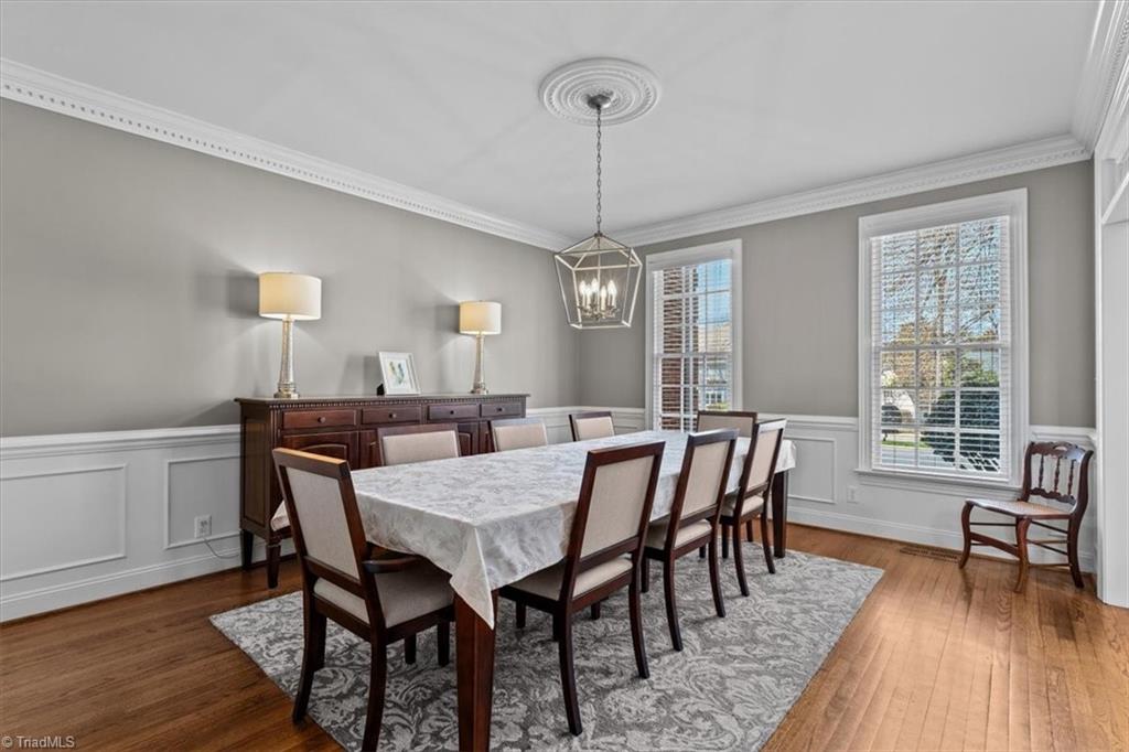 4102 Westmount Drive