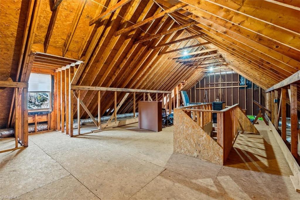 4102 Westmount Drive