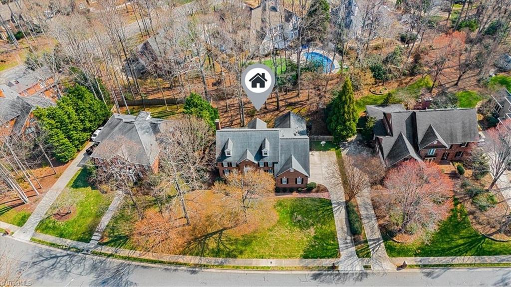 4102 Westmount Drive