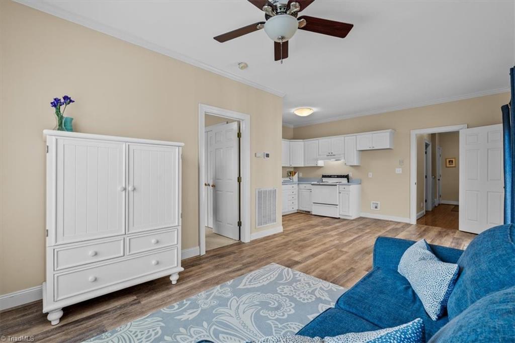 4102 Westmount Drive